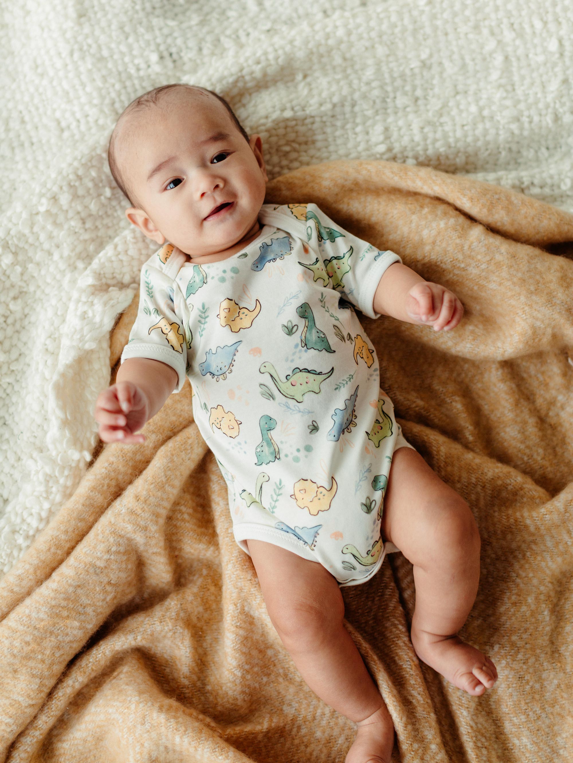 Onesie/Bodysuit - Short Sleeve - Dino