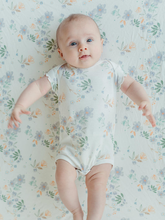 Changing Pad Cover - Modern Daisy